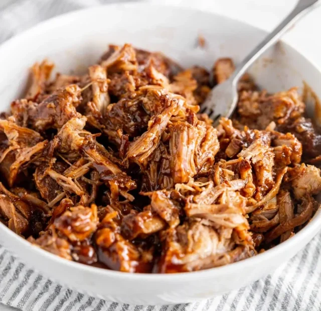 Instant Pot BBQ Pulled Pork